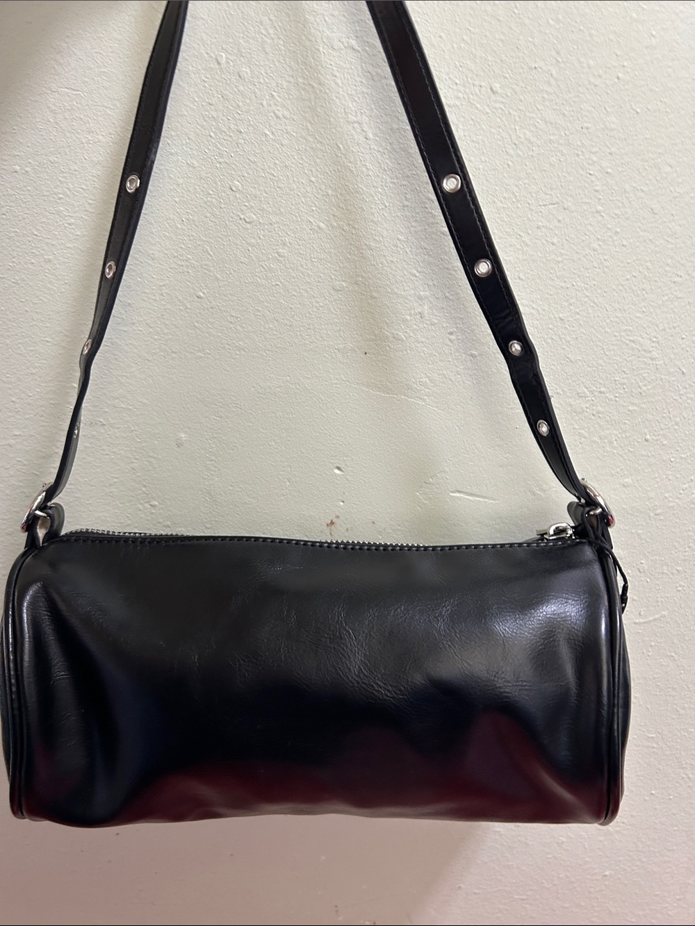 Pull&Bear Black Shoulder Barrel Bag